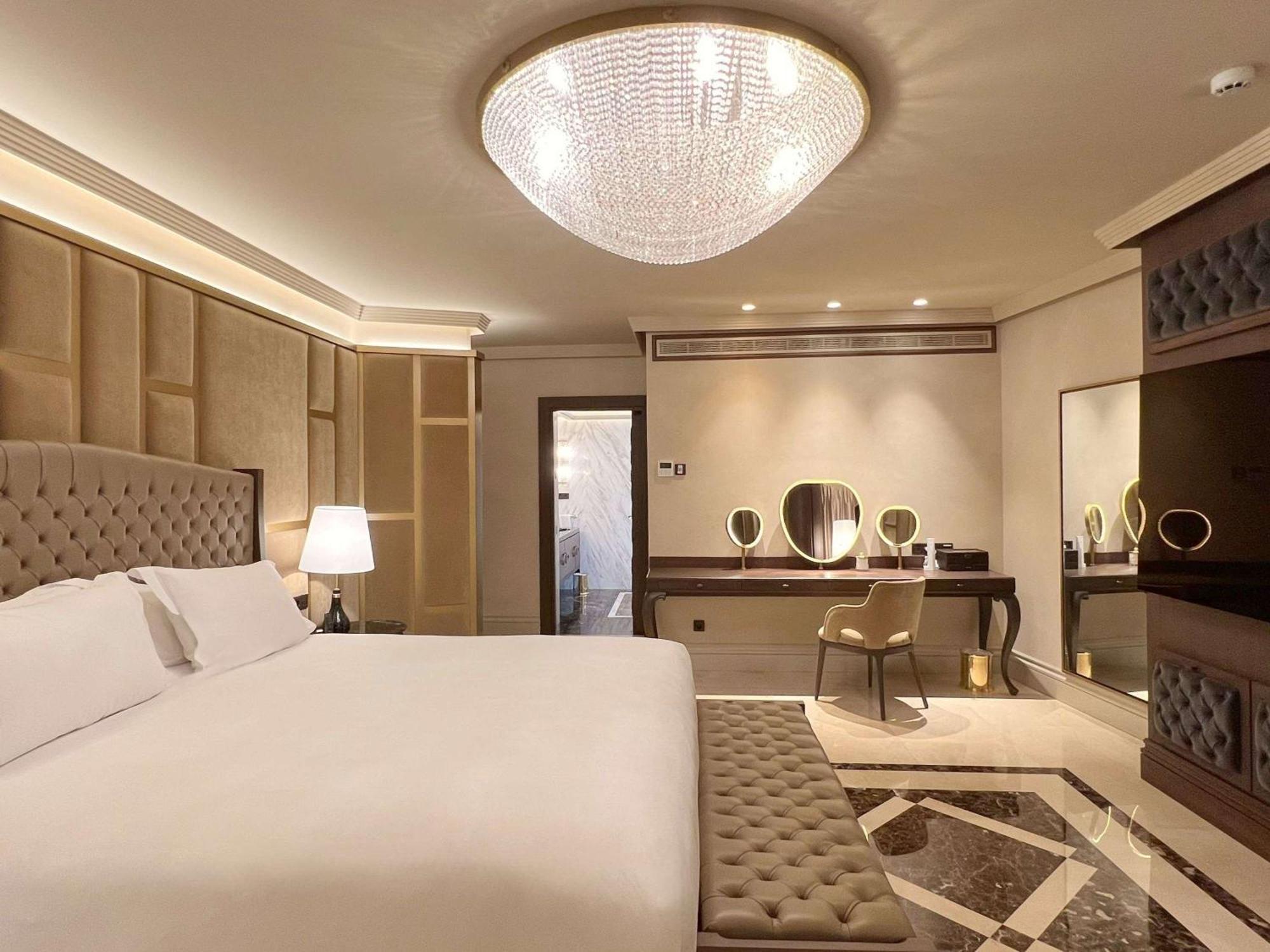 Sofitel Skipper